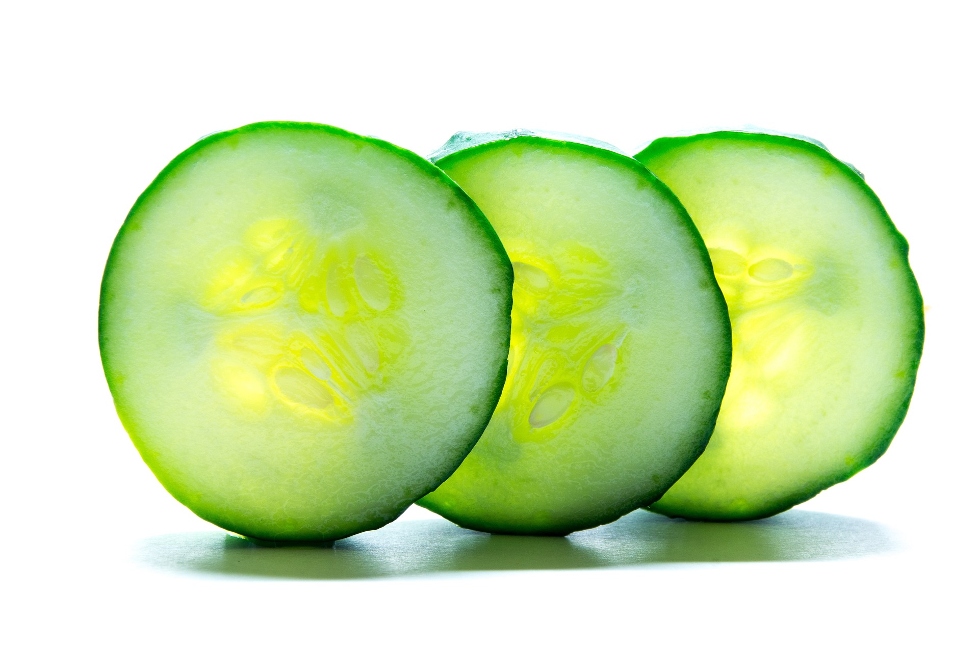 cucumber 3380690 1920